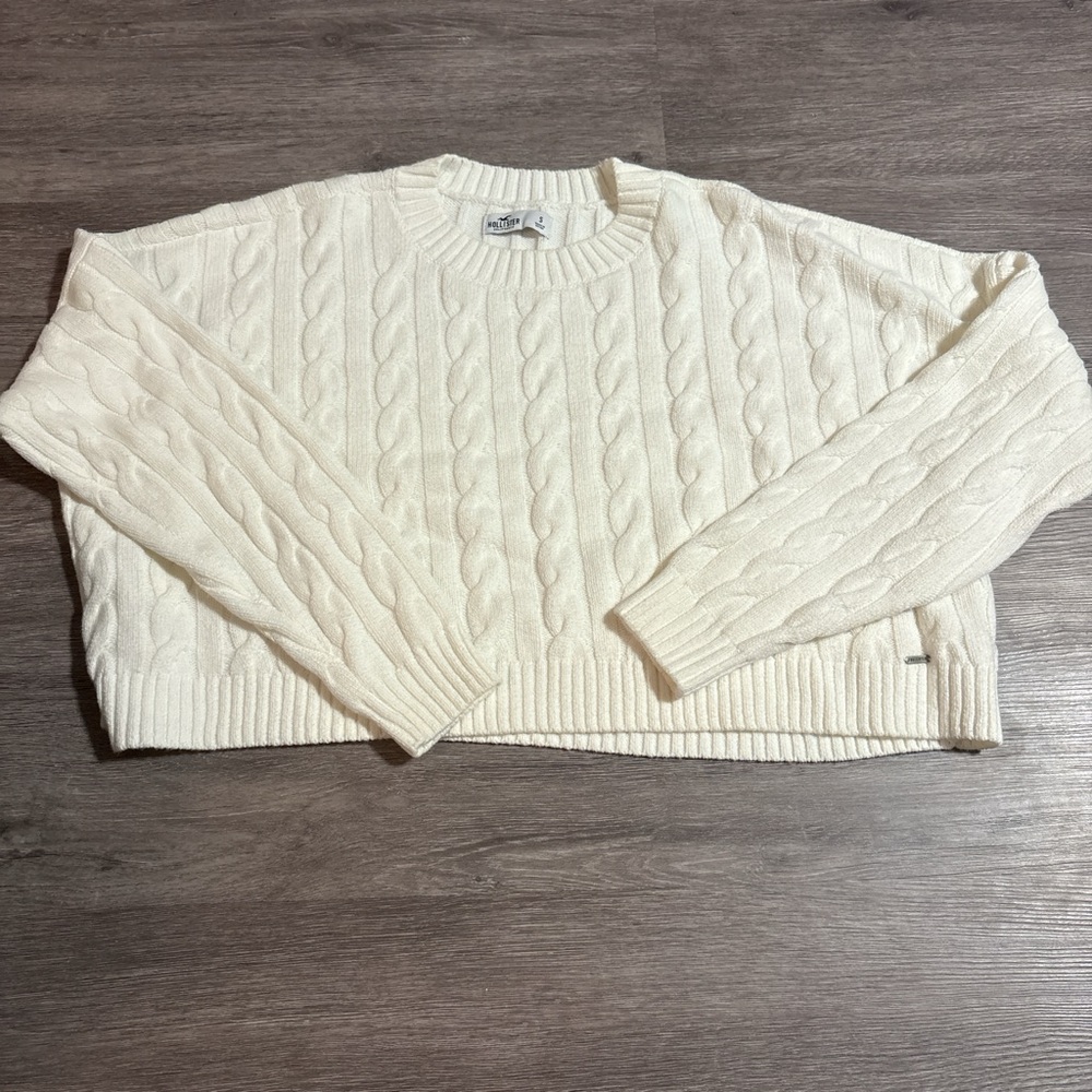 Hollister Cable Knit White Sweater